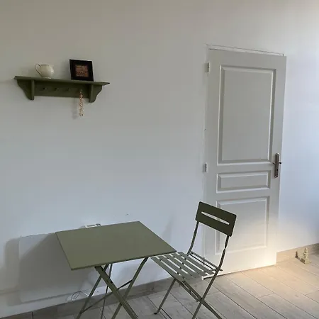 Dependance Avec Terrasse *